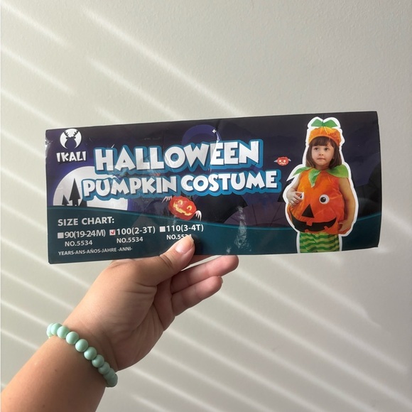 Kids Halloween pumpkin custom with pants color orange and green size 2/3years. - Picture 6 of 6